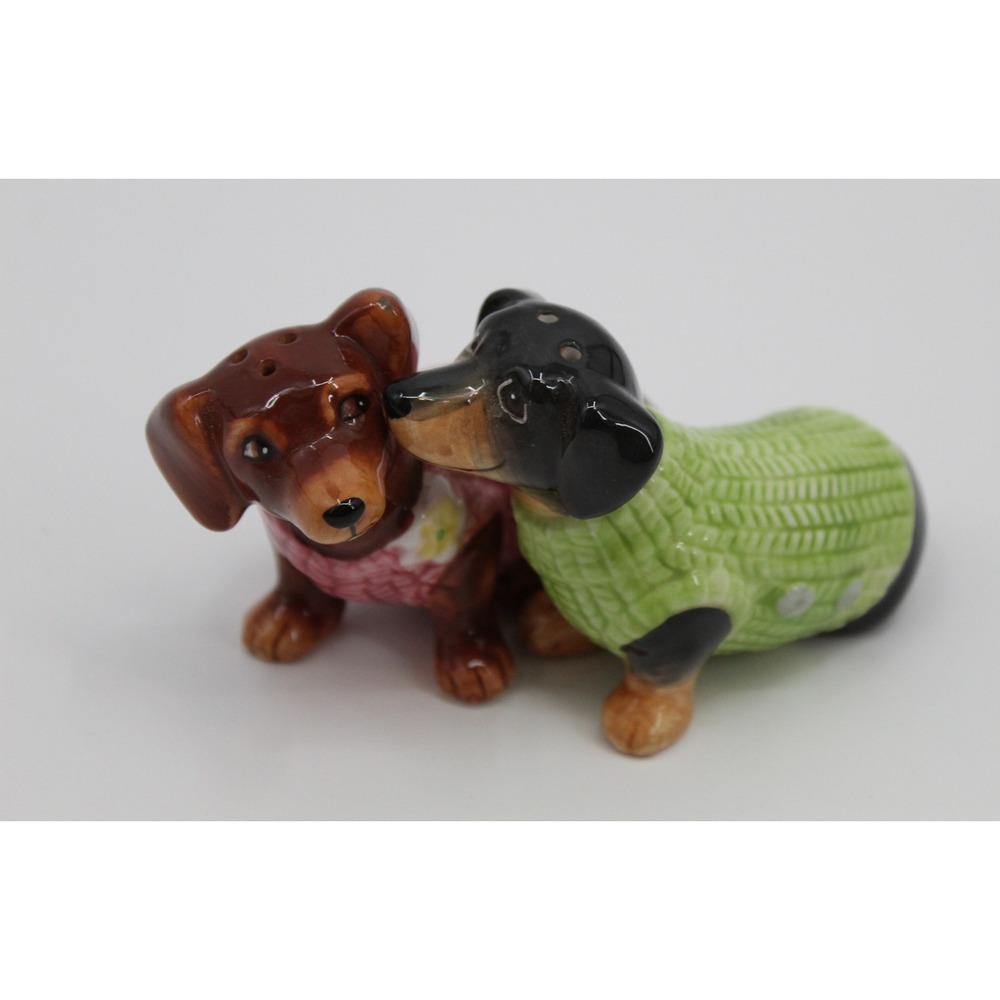Westland Giftware Dachshund Dog Magnetic Salt and Pepper Shakers Pink Green Knit